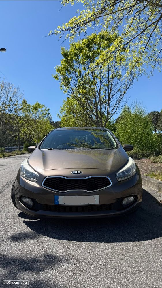Kia Ceed 1.4 CRDi LX - 4
