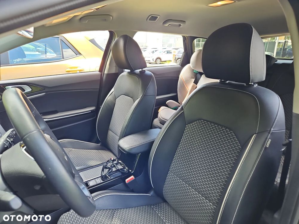 Kia Ceed 1.5 T-GDI Tribute - 11