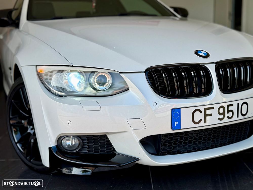 BMW 320 d xDrive Coupe Edição M - 4