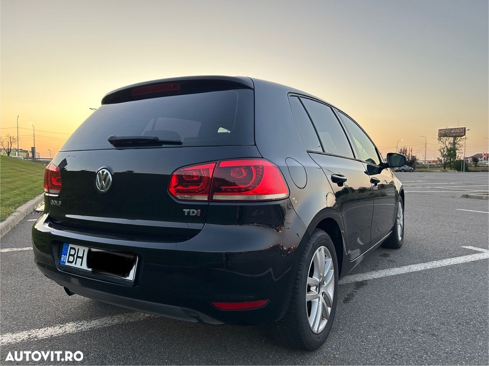 Volkswagen Golf 1.6 TDI BlueMotion Technology DPF Comfortline - 6