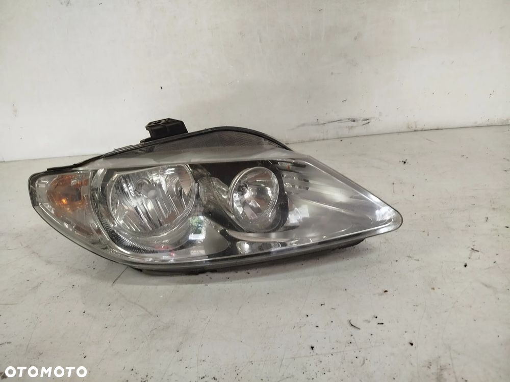 + LAMPA PRZOD PRZEDNIA PRAWA SEAT EXEO - 4