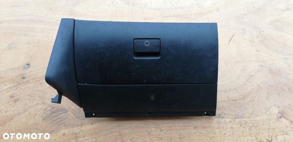 Volkswagen golf IV  konsola tapicerka  słupek plastik Bora - 2