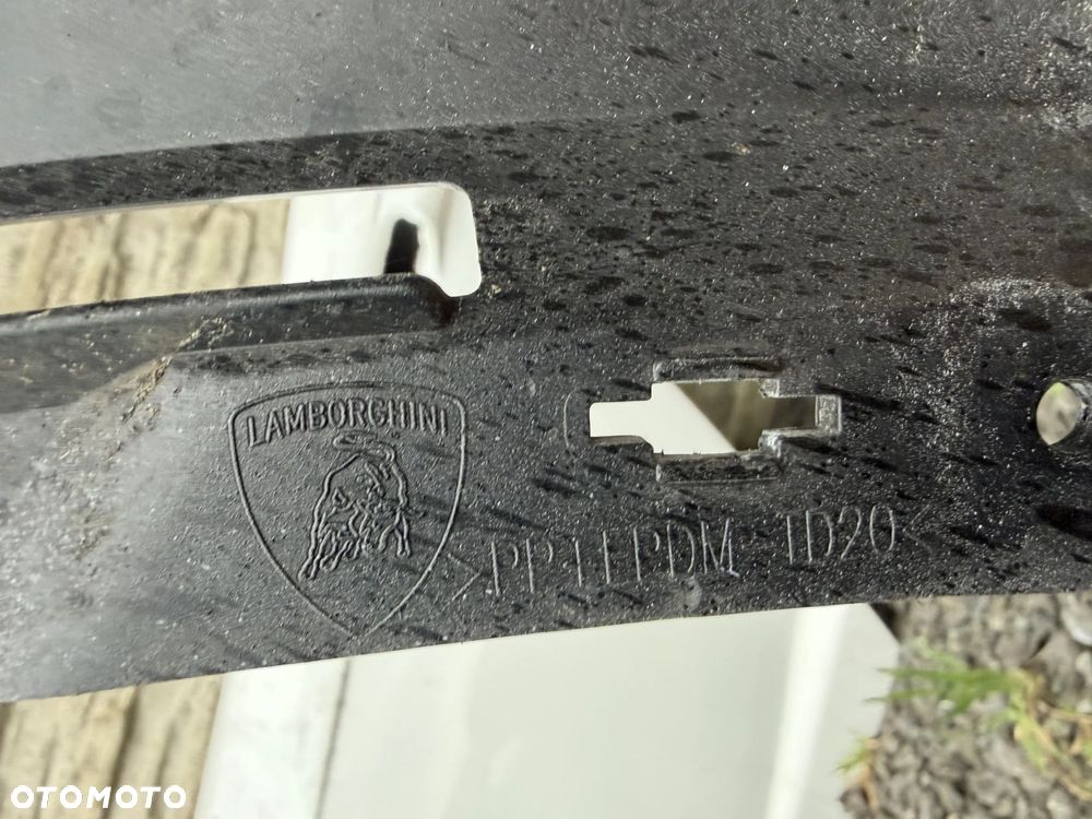 ZDERZAK PRZÓD GRILL LAMBORGHINI URUS S PERFORMANTE ORYGINAŁ ŁADNY STAN - 11