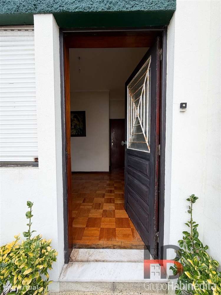 Moradia Geminada T4 Venda em Oliveira do Douro,Vila Nova de Gaia - Grande imagem: 4/48