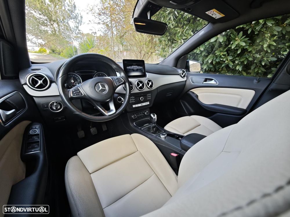 Mercedes-Benz B 180 CDI Style - 17