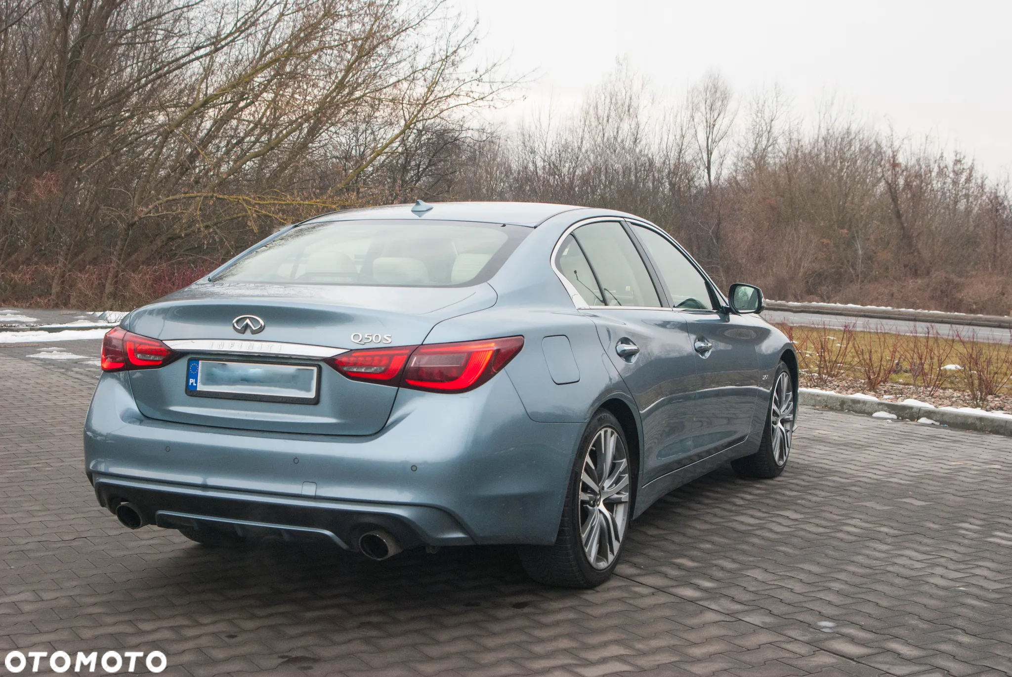 Infiniti Q50 - 2