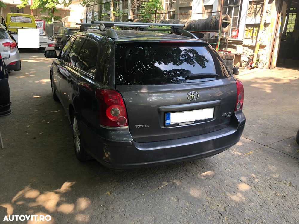 Dezmembrez Toyota Avensis T25 facelift break gri 2006 2.2 diese D4D - 5