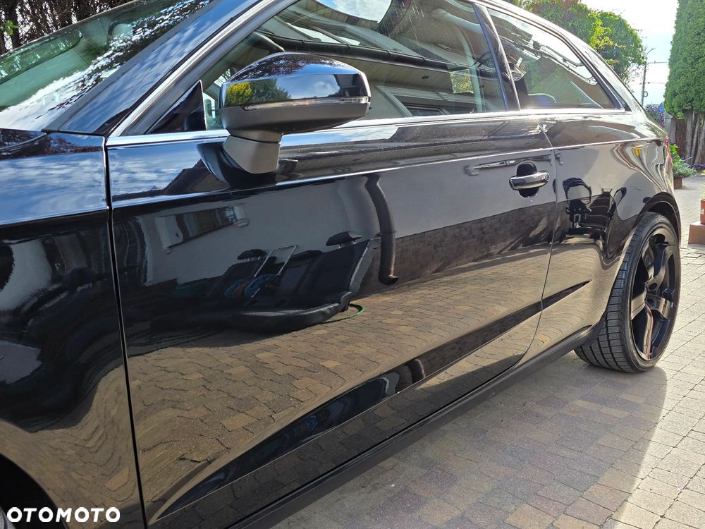 Audi A3 3-drzwiowe 1.4 TFSI S line Sportpaket - 4