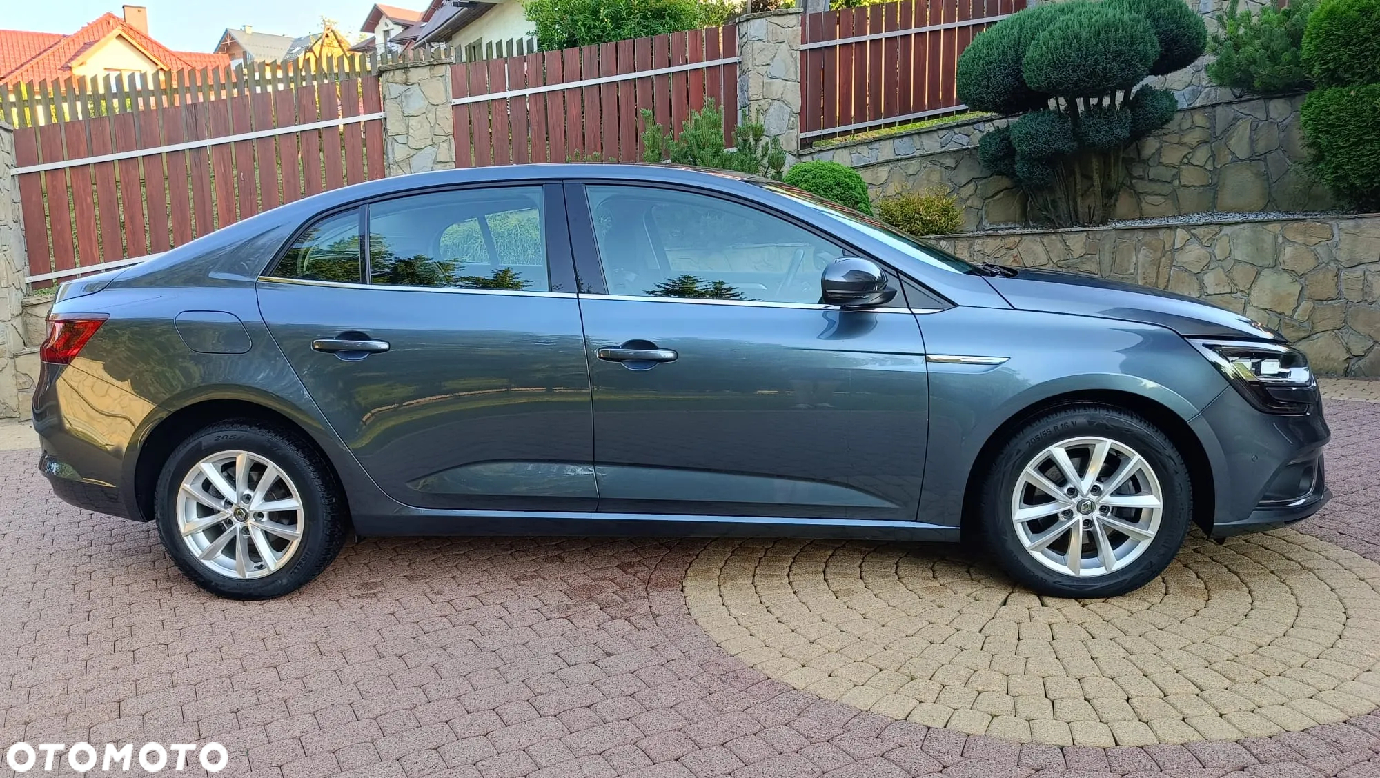 Renault Megane - 2