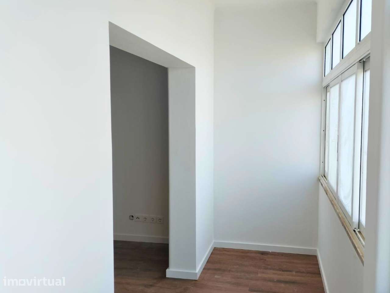 Apartamento T2 Remodelado no Centro da Cidade - Grande imagem: 5/16