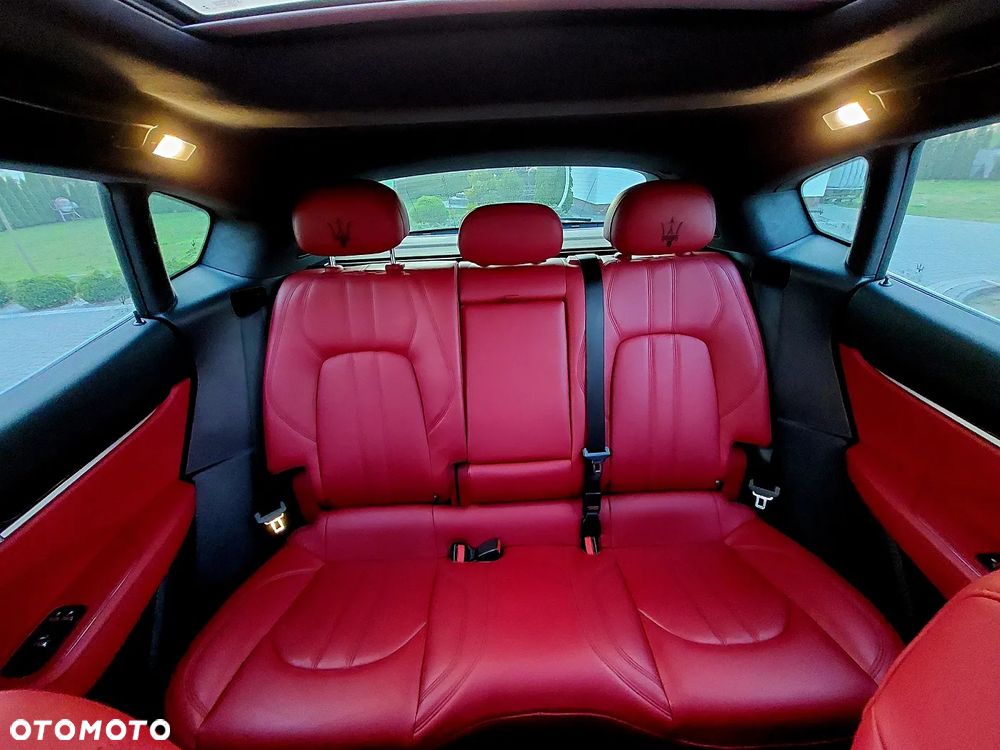 Maserati Levante Q4 GranSport - 25