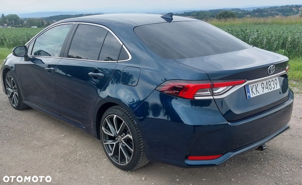 Toyota Corolla 1.8 Hybrid Executive - 12
