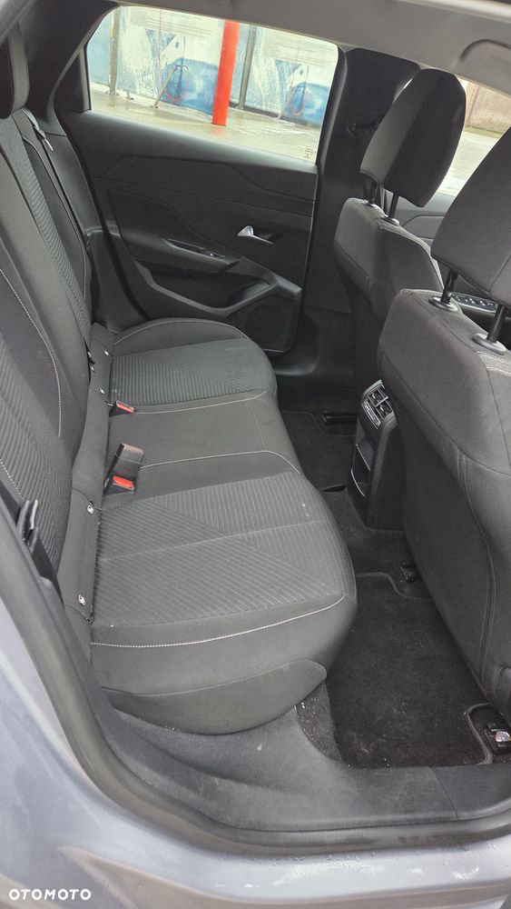 Peugeot 308 1.5 BlueHDi Style S&S EAT8 - 23