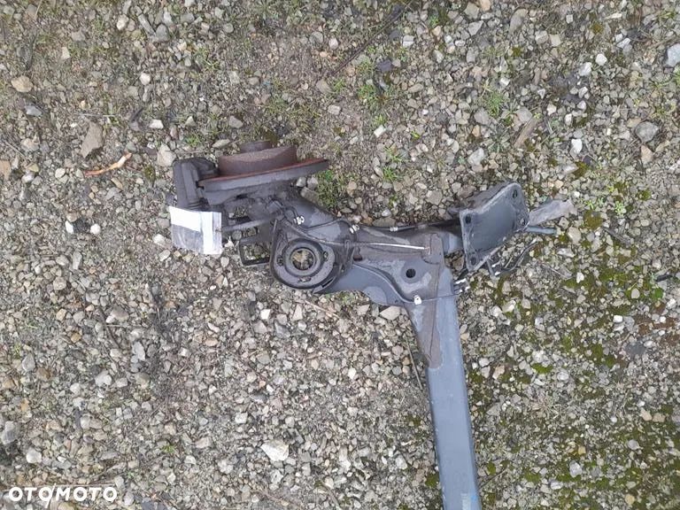 Belka Oś Tył Skoda Rapid Spaceback - 3