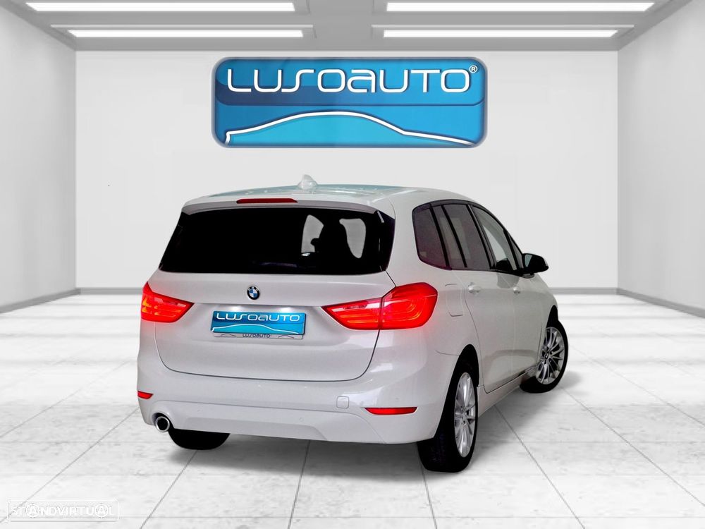 BMW 216 Gran Tourer i 7L Line Luxury - 5