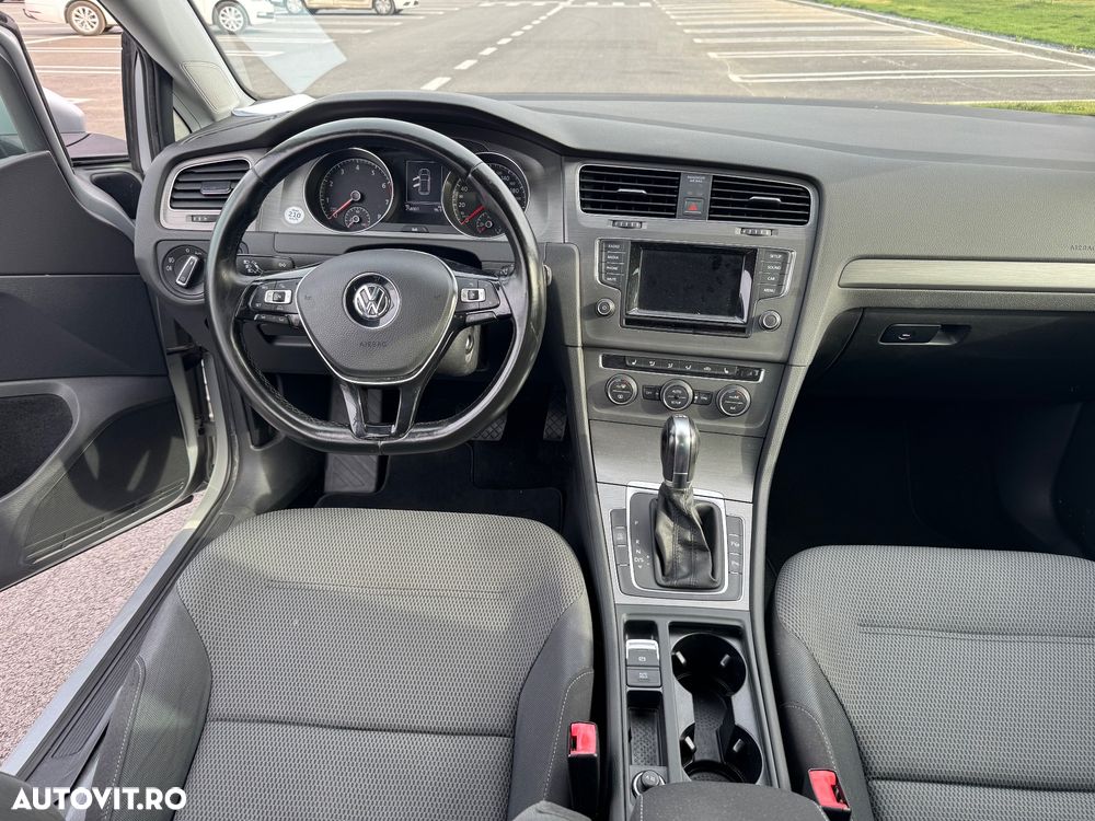 Volkswagen Golf 1.4 TSI DSG Style - 5