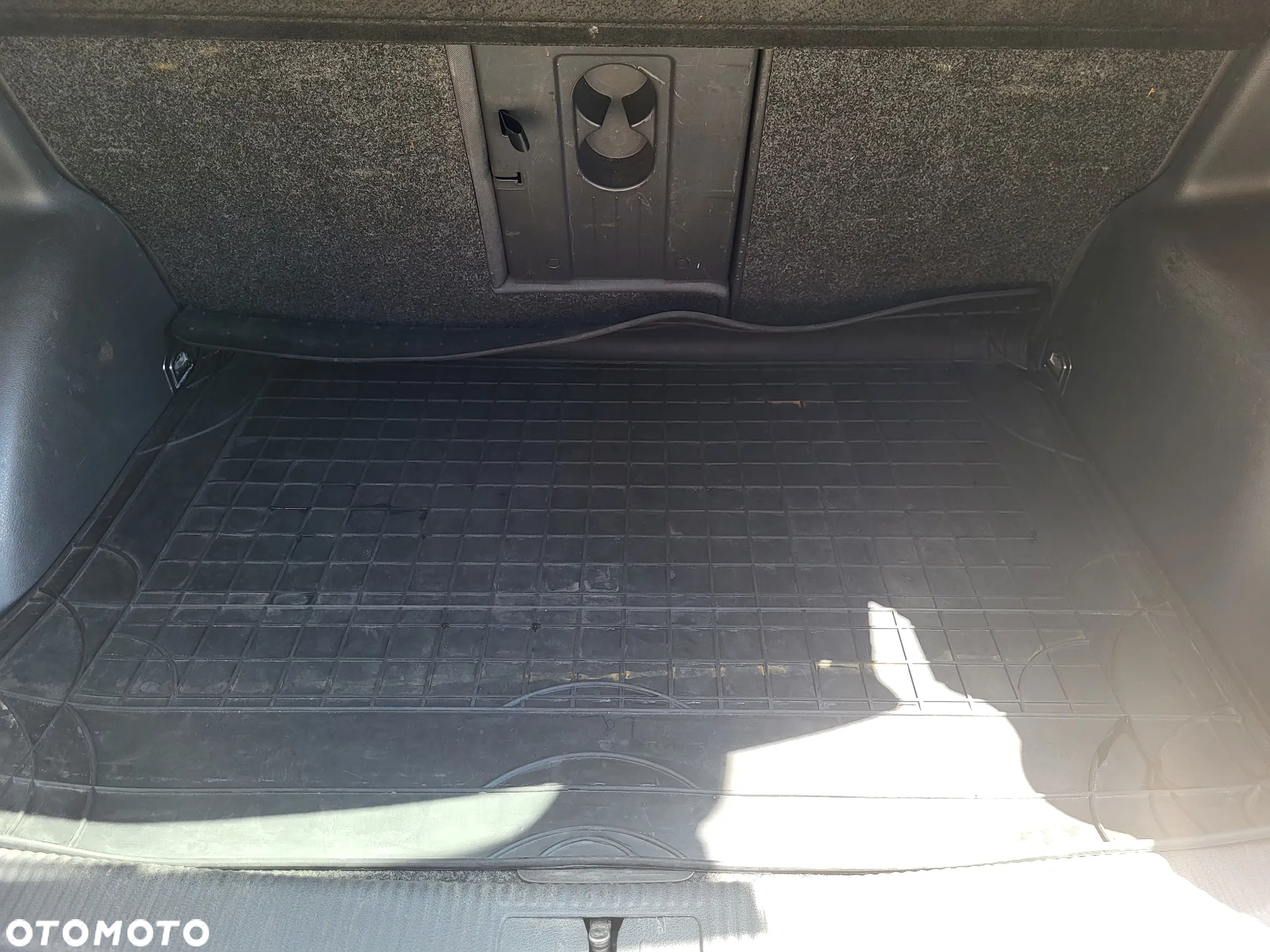 Volkswagen Golf Plus - 25