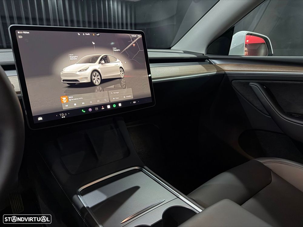 Tesla Model Y Standard - 18