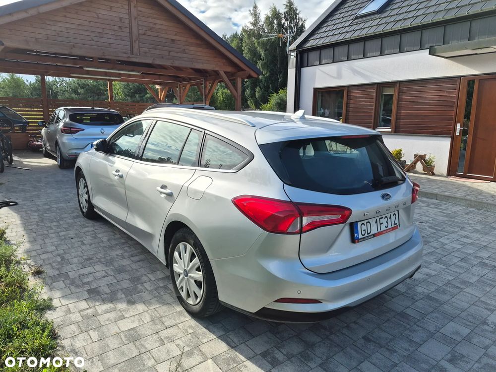 Ford Focus 1.0 EcoBoost Start-Stopp-System COOL&CONNECT - 6