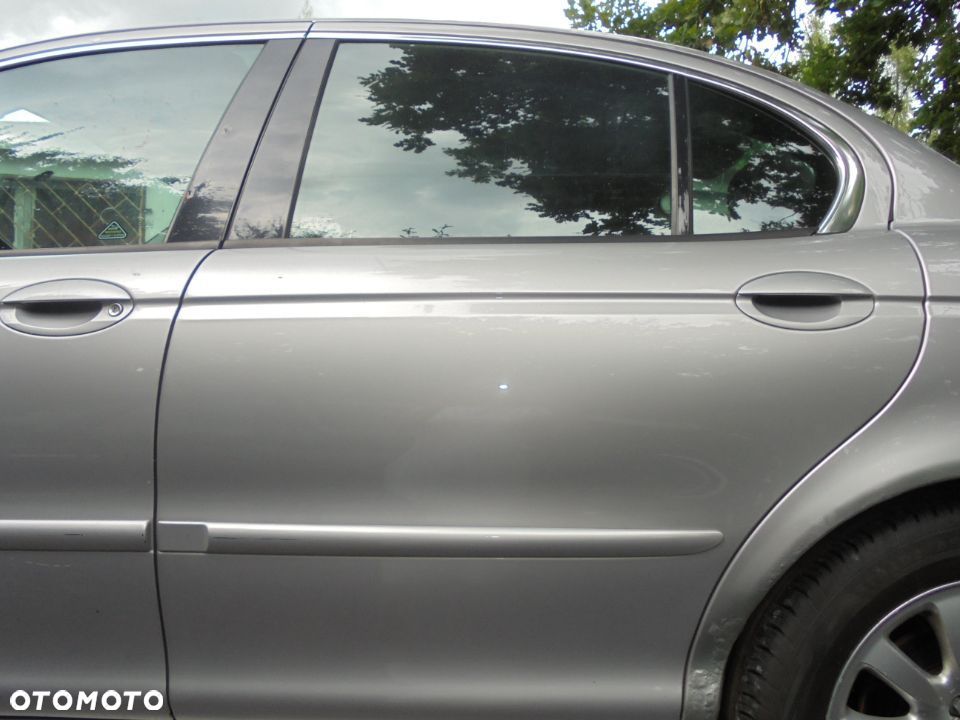 DRZWI LEWE PRAWE TYL JAGUAR X-TYPE MDZ