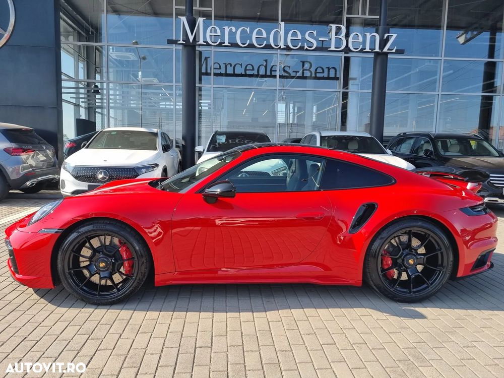 Porsche 911-TURBO-S - 12