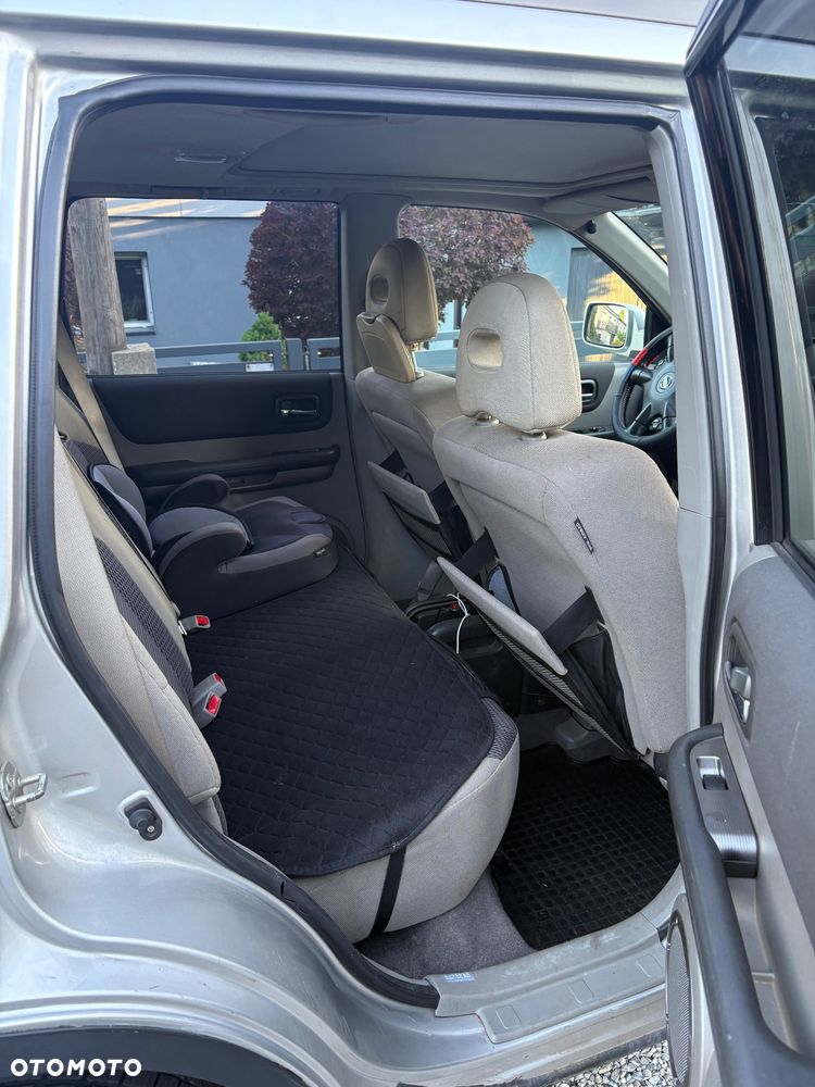 Nissan X-Trail 2.2 dCi 4x4 Columbia - 6