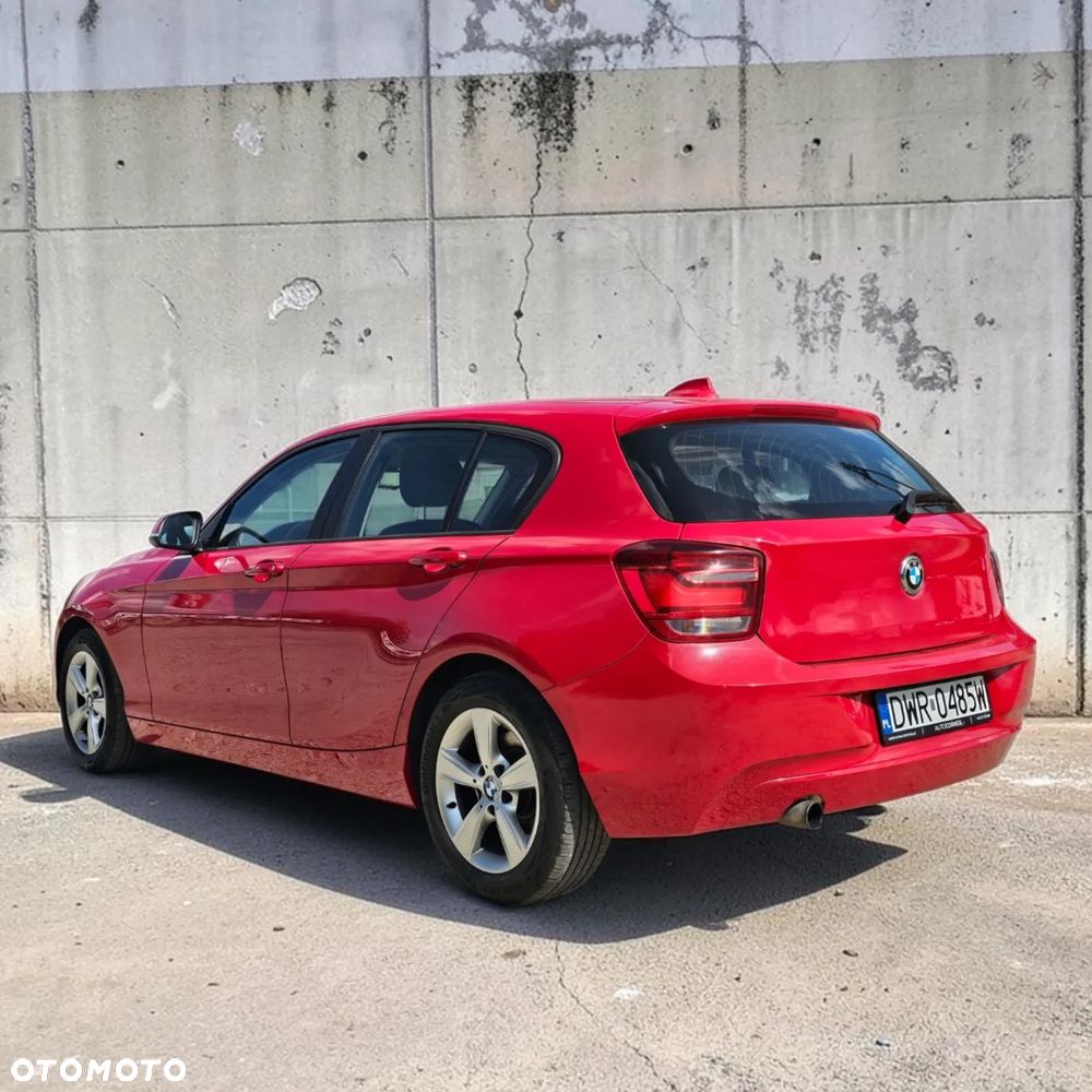 BMW Seria 1 116i - 3