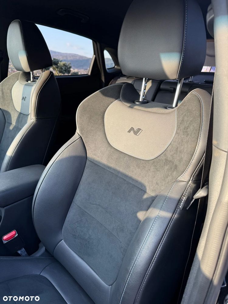 Hyundai Kona - 14