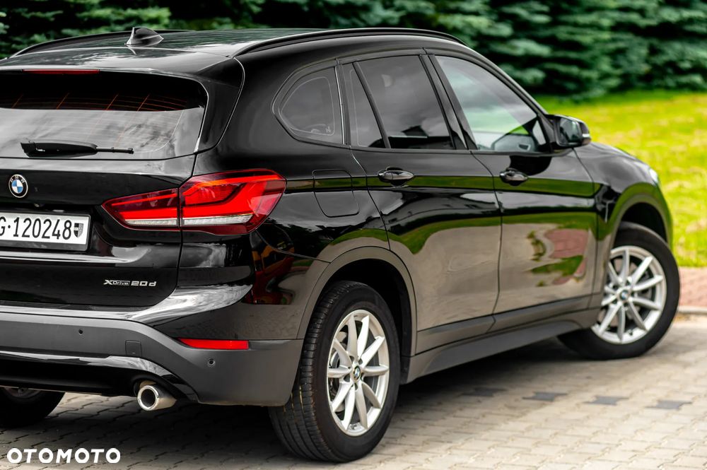 BMW X1 xDrive20d Sport Line sport - 37