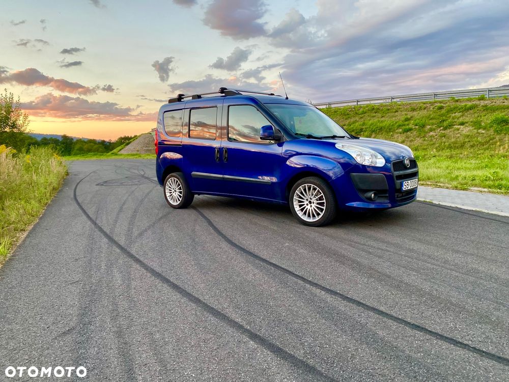 Fiat Doblo 1.4 T-Jet 16V Emotion - 2