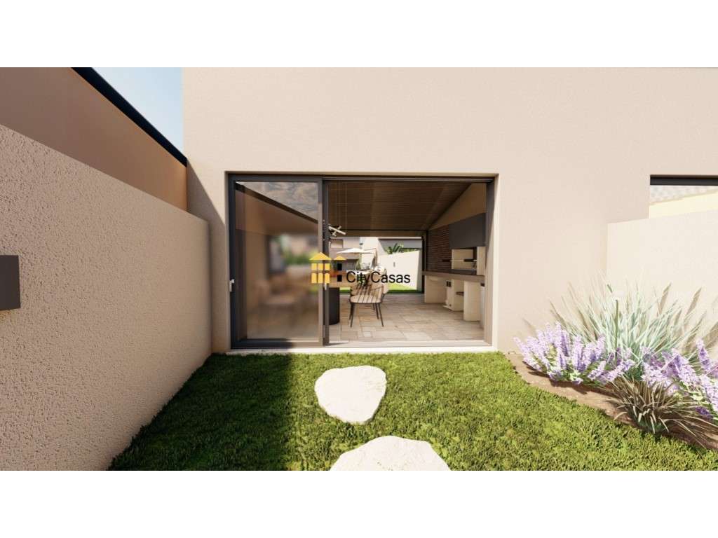 Moradia T2+1 com Piscina | Leça do Balio - Grande imagem: 2/9