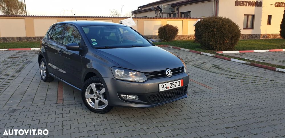 Volkswagen Polo 1.4 Sportline - 2