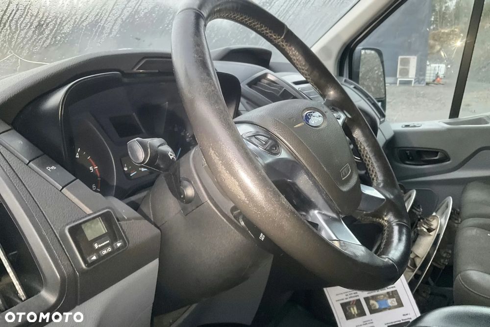 Ford 350 2.0 TDCi FWD - 8