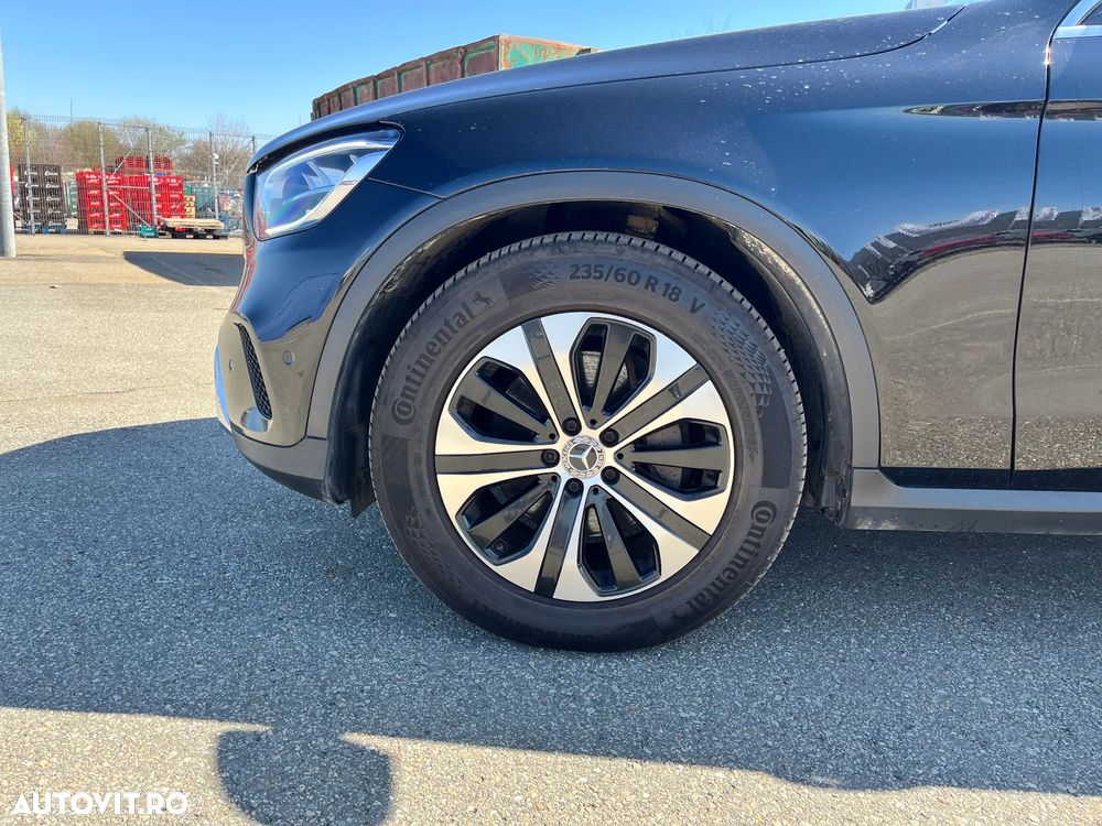 Mercedes-Benz GLC 300 d 4MATIC 9G-TRONIC - 28