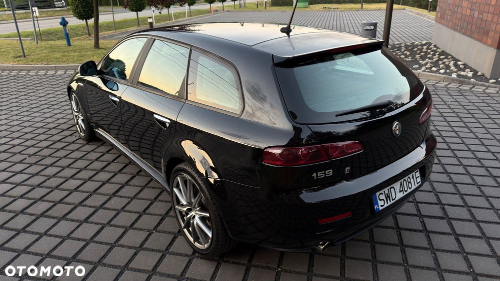 Alfa Romeo 159 1.9 JTDM 16V DPF ti - 12