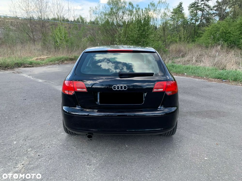 Audi A3 Sportback - 6