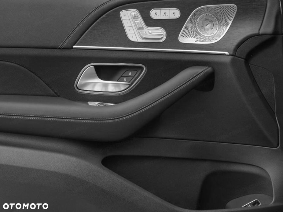 Mercedes-Benz GLS 450 d mHEV 4-Matic AMG Line - 13