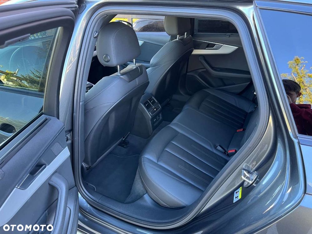 Audi A4 Avant 45 TDI quattro tiptronic - 15