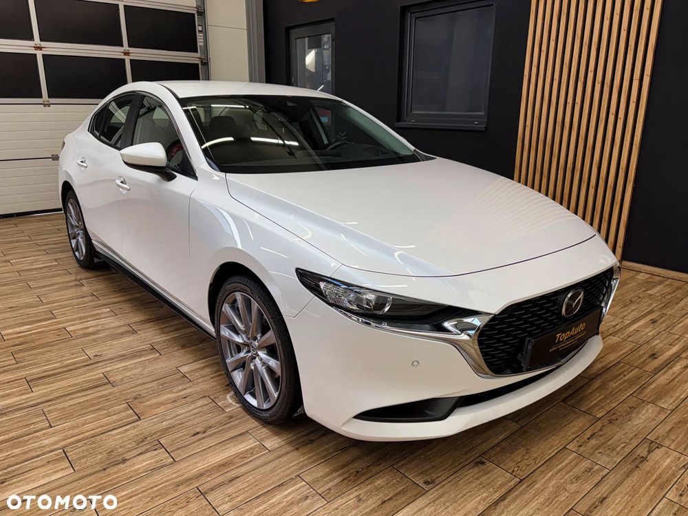 Mazda 3 SKYACTIV-G 2.0 M-Hybrid DRIVE - 4