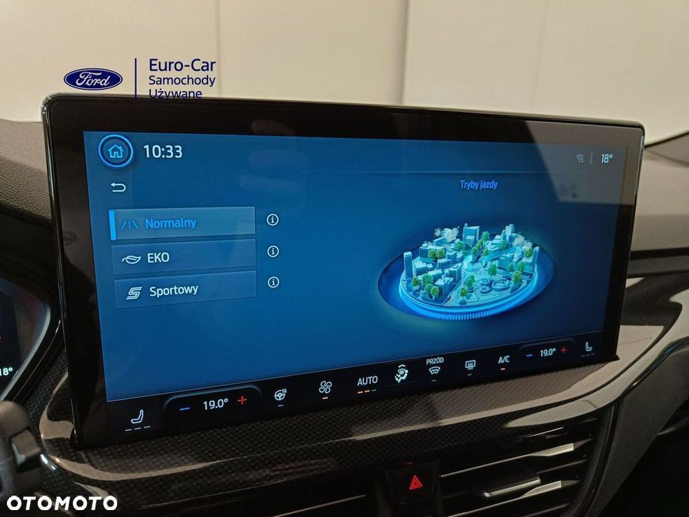 Ford Focus 1.0 EcoBoost mHEV ST-Line X - 24