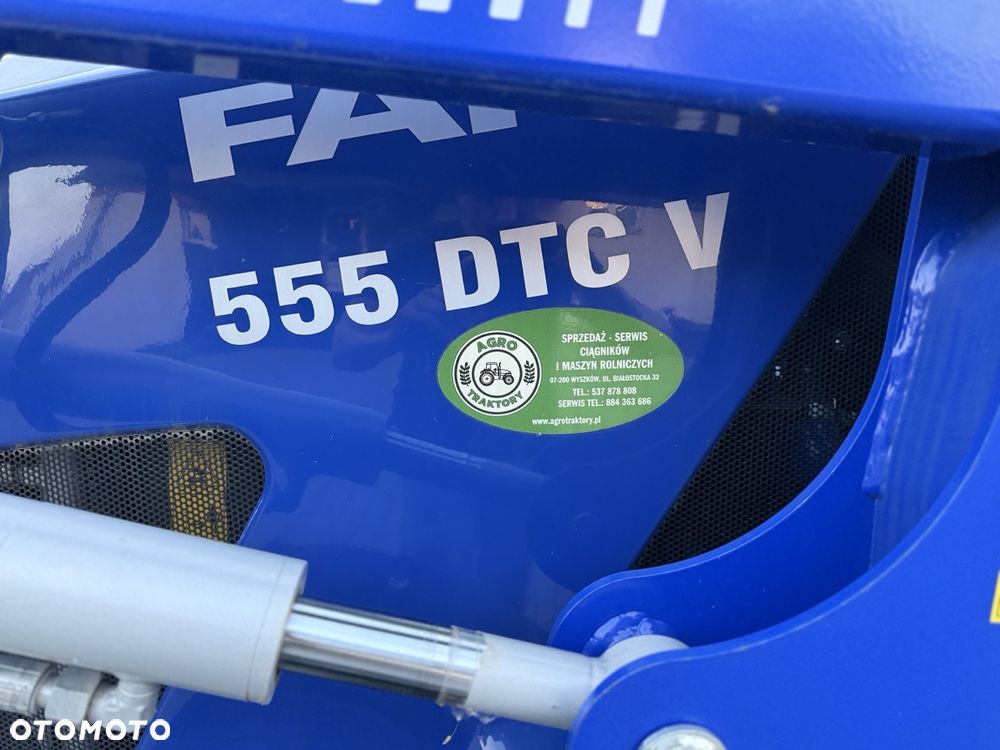 Farmtrac 555 DTC V - 8