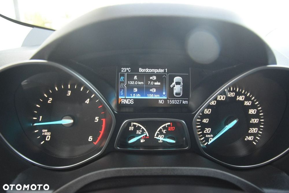 Ford Kuga 2.0 TDCi 4x4 Individual - 25