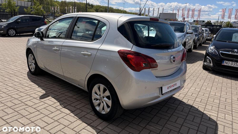 Opel Corsa 1.4 16V Cosmo - 3