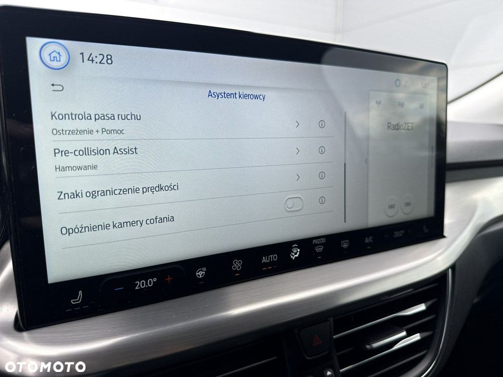 Ford Focus - 25