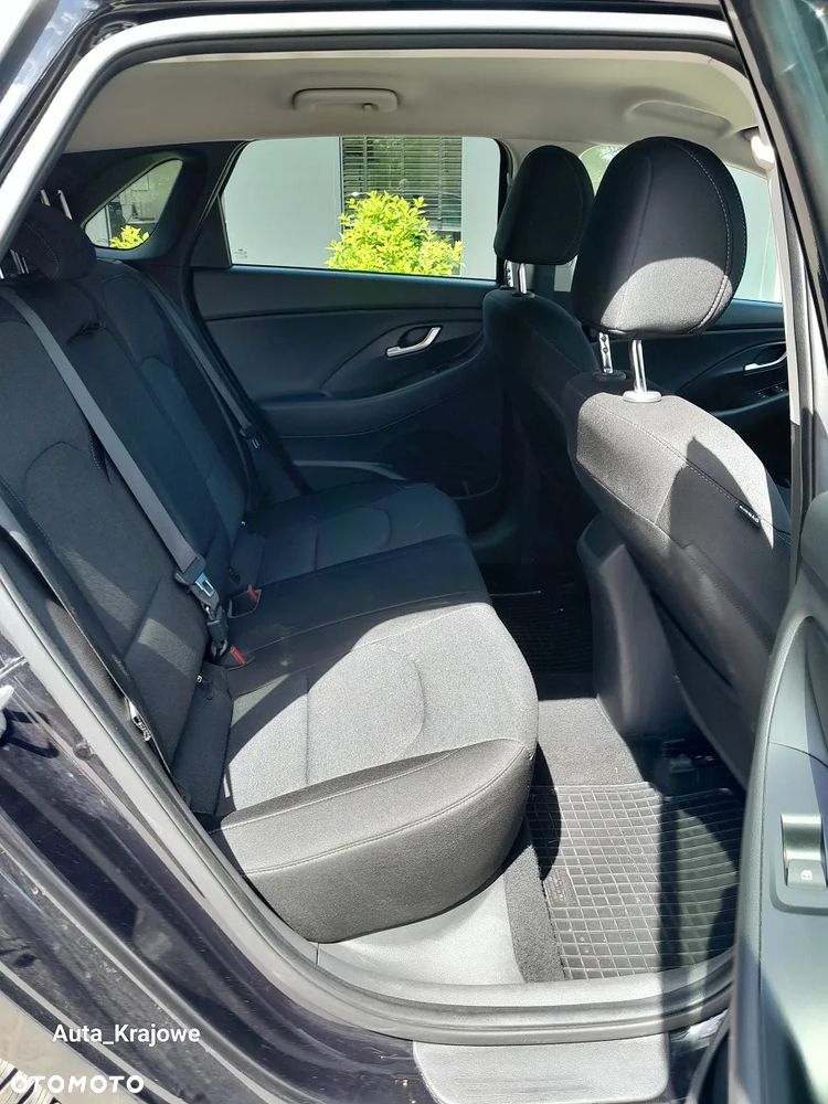 Hyundai i30 1.5 DPI Smart - 28