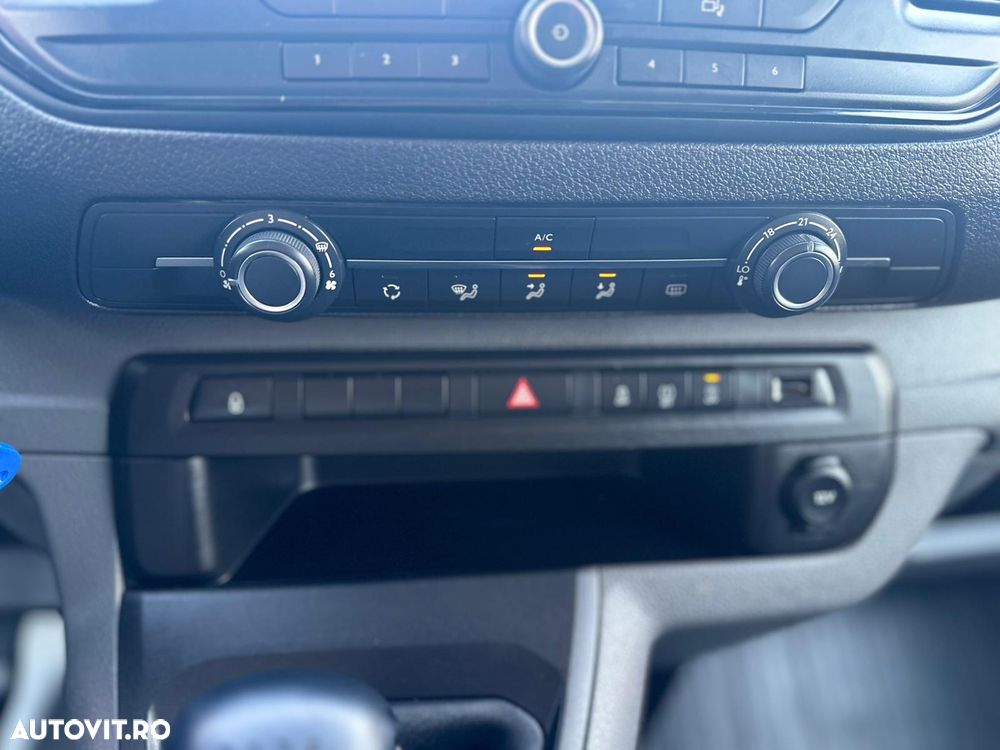 Toyota Proace 1.5 D-4D 120CP 8+1 L2H1 Base+ - 16