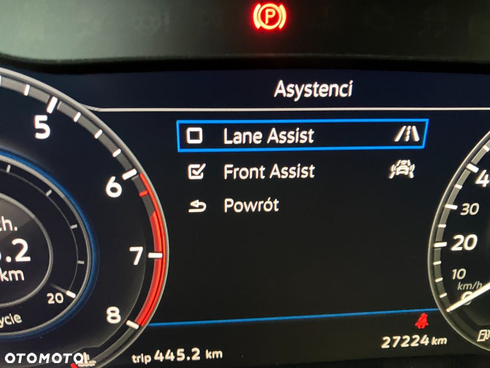 Volkswagen Passat 1.8 TSI BMT Highline - 37