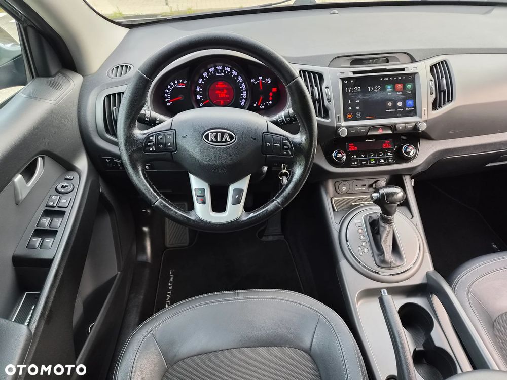 Kia Sportage 2.0 L - 28
