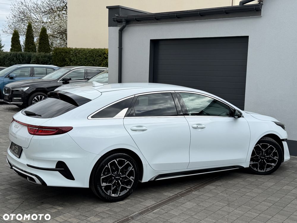 Kia ProCeed 1.5 T-GDI DCT7 OPF GT LINE - 30