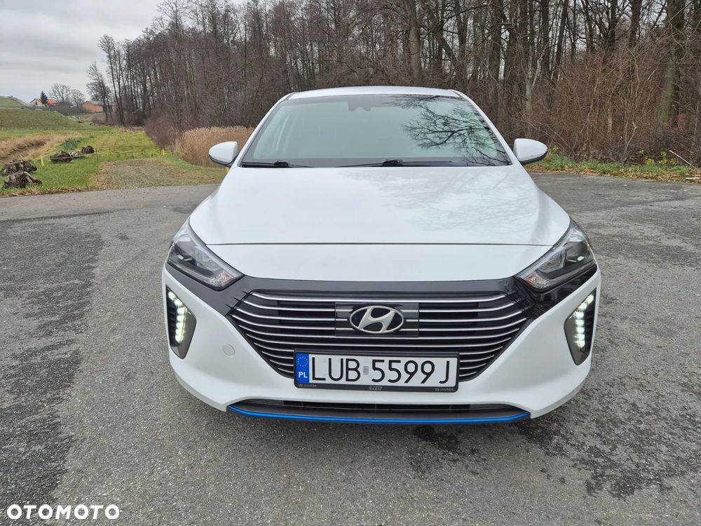 Hyundai IONIQ 1.6 GDI Premium - 2